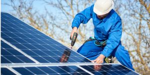 Installation Maintenance Panneaux Solaires Photovoltaïques à Conceze